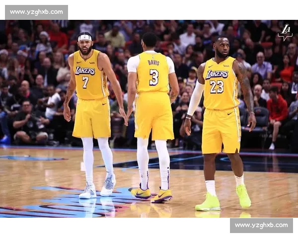 湖人大战热火全程回放 重磅对决精彩瞬间全景呈现